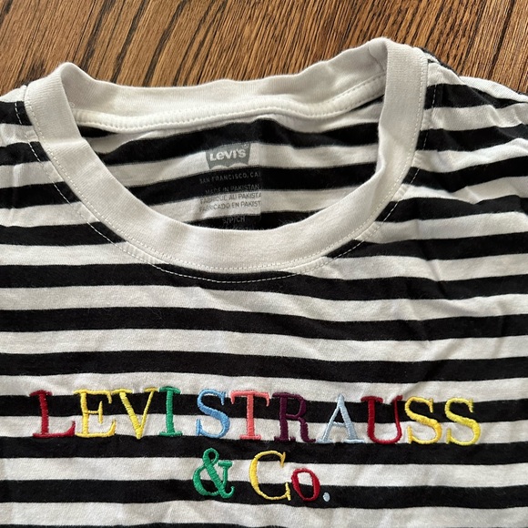 Levi’s | Graphic Striped Long Sleeve Shirt | S - Picture 2 of 4